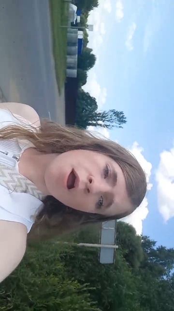 я сегодня ходила гуляла смотреть онлайн