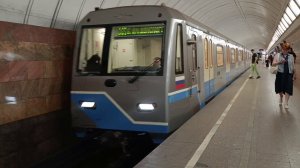 Обзор самого красивого в мире метро Москвы | Большая подборка станций и поездов