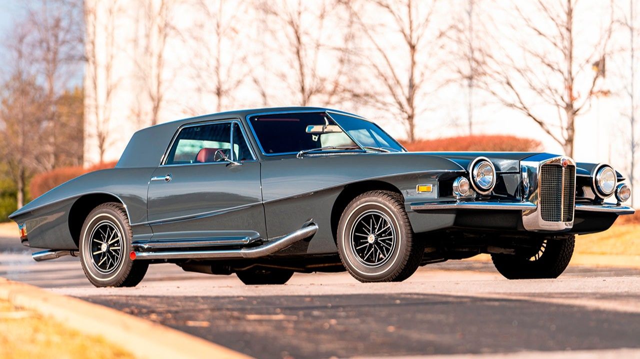 Stutz Blackhawk. Запаска торчит из багажника а цена просто космос смотреть онлайн