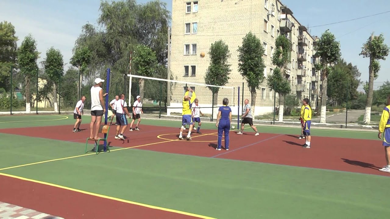 Волейбол. Футбол. Шахматы. Настольный теннис. Ветераны спорта не стареют ни душой, ни телом! смотреть онлайн