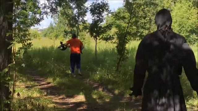 Batman and prankster Pirate in the forest / Бэтмен и шутник-пират в лесу! :) смотреть онлайн