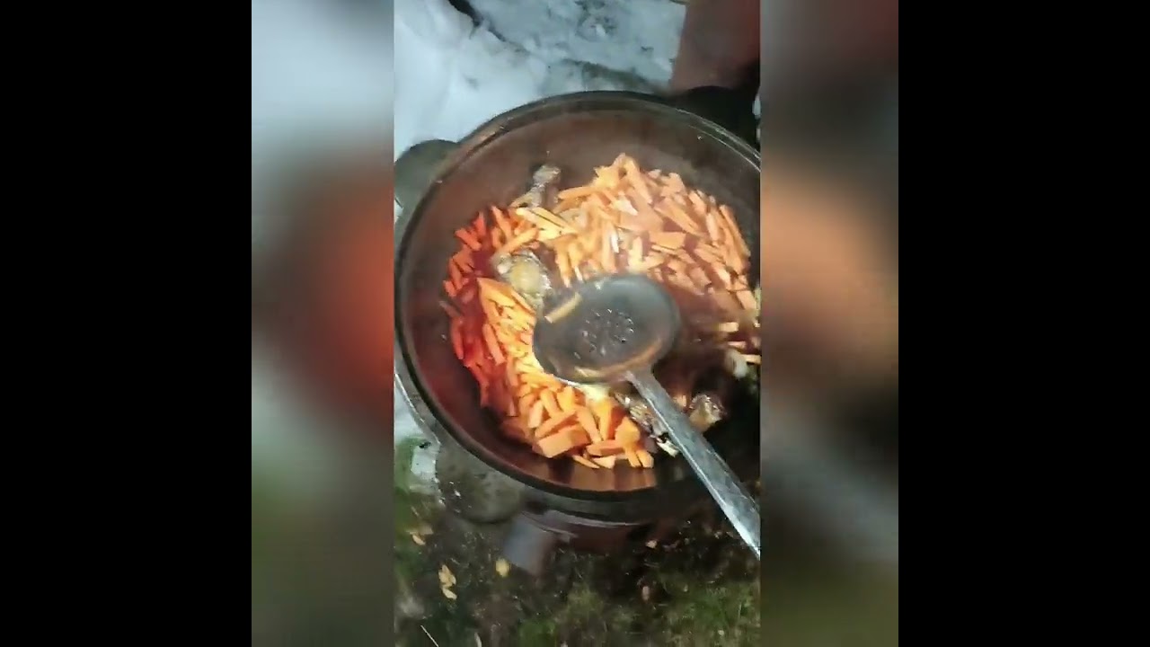 это бомба плов с свинными рёбрышками. Слюни подбери 😋😋😋