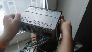 делаю антену из наушников для магнитолы