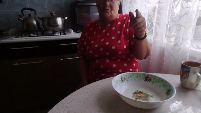 Болталочка с мужем перед ужином. смотреть онлайн