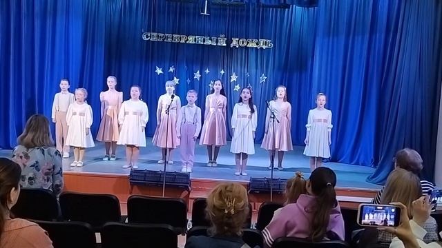 Вокальный ансамбль "Изюминки". Муз. А. Кудряшова, ст. Н.Майер "Мы вместе на все времена"