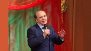 Я шепчу таинственной любовью!