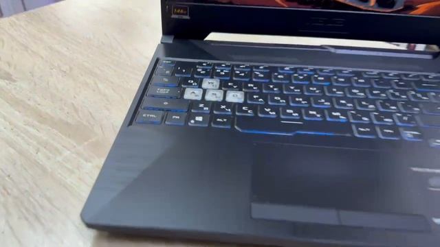 Ноутбук Asus TUF Gaming FX506LH-HN002 смотреть онлайн