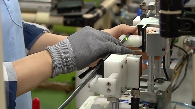 Экспорт электронной продукции достиг рекордного уровня несмотря на глобальные торговые трудности смотреть онлайн