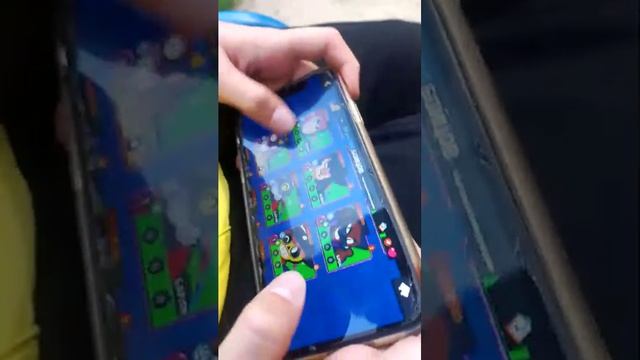 играем в Brawl Stars смотреть онлайн