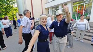 1.05.24г...«Мне ТАК Рядом с тобой Хорошо!»... звучит на танцполе в Гомеле...