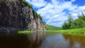 Любимая река и рыбалка с друзьями. Часть первая.