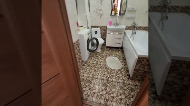 1я Античный 12А , 5/10. Аренда. Севастополь. 89782000584