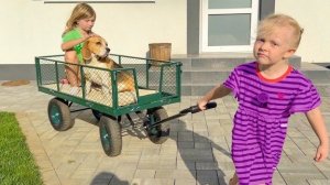 СОФИЯ И НИКА ПРИДУМАЛИ СЕБЕ ПОМОЩНИКА. СОФУНЬЯ ШАЛУНЬЯ