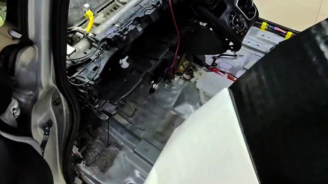 Скрипы и шум панели TOYOTA NOAH: разбираем и исправляем🔥 #АвтоШум смотреть онлайн