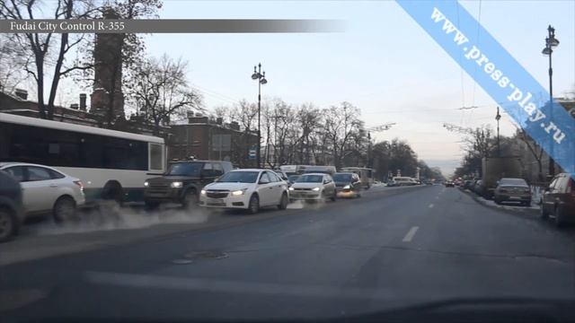 Видеорегистратор Fudai City Control R-355 смотреть онлайн