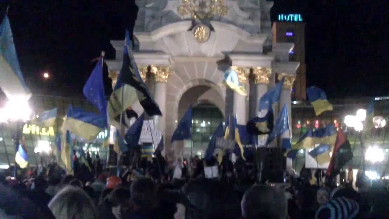 Міську вважай Гадюкіних на Євромайдані смотреть онлайн