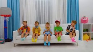 Майк и Саша отправляются в весёлое Сафари-приключение с дядей
