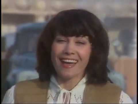 Ксения Георгиади - Я шагаю по Москве (1985) смотреть онлайн