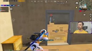 КАК ИГРАЕТ ТОП 1 МИРА ПО БЛИЖНЕМУ БОЮ В PUBG MOBILE