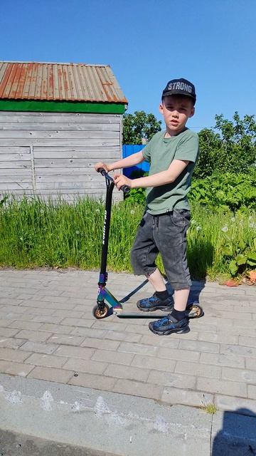ПАКАЗЫВОЮ ТРЮКИ😮😮😮