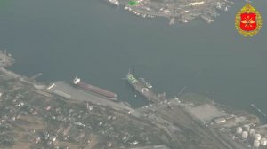 ‼️🇷🇺🇺🇦 Появились кадры поражения портов Одессы и Черноморска, где были уничтожены объекты портов