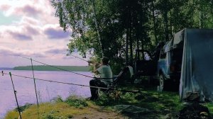 ВЫЖИВАЛОВО на ВОДОЁМЕ : ЛОВЛЮ РЫБУ🐡ГОТОВЛЮ ГРИБЫ🍄ИСПЫТАЛ ТЕНТ от ДОЖДЯ⛈️ и ПУГАЛКУ КОМАРОВ🦟