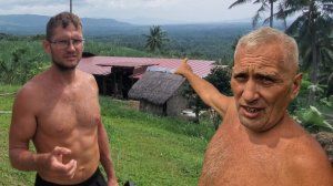 ИСХОД РУССКИХ МУЖИКОВ В ДЖУНГЛИ. Зачем мы купили такой участок  Опять змея под крышей