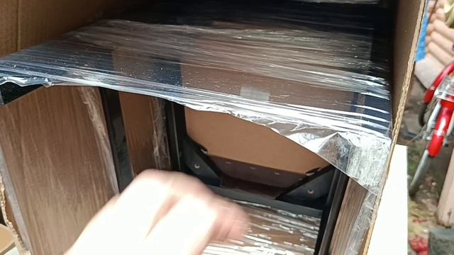 ПРИВЕЗЛИ НОВЫЙ СТОЛ И СТУЛЬЯ. . смотреть онлайн
