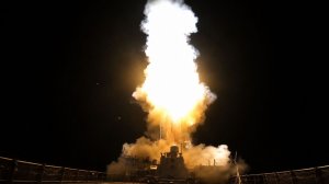 США нанесли новый удар по складам ракет, боеприпасов и дронов в Иране