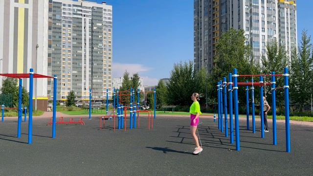Скакалка + Джэк джампинг получилось с трудом