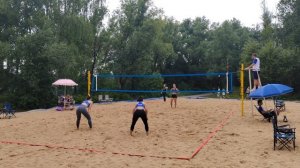 Пляжный волейбол. Комментирует Егор Мещанов.