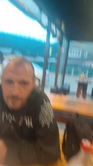 1000061950.mp4 1000061950.mp4