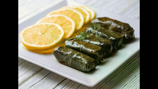 КРАМ ( ФАРШИРОВАННЫК ВИНОГРАДНЫЕ ЛИСТЬЯ )