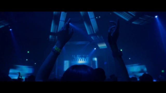 Solarstone and Sadrican - Solarcoaster (Клубная музыка) смотреть онлайн