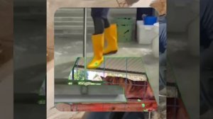 1000063847.mp4 (Собака слушает о установке газового котла в соответствии с проектом в доме А-фрейм)