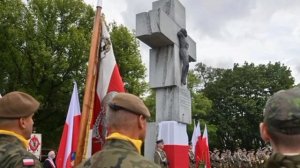 Премьер-министр Польши Дональд Туск объявил о создании национального мемориала жертвам «геноцида, со