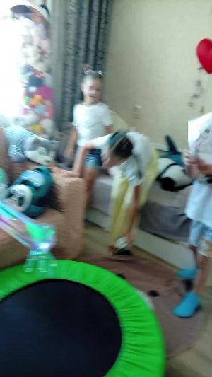 день рождения канала и Вики.
