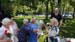 ПОЗДРАВЛЕНИЕ ВАЛЕНТИНЫ С ДНЁМ РОЖДЕНИЯ