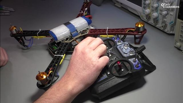 2. Calibrate the ESCs смотреть онлайн