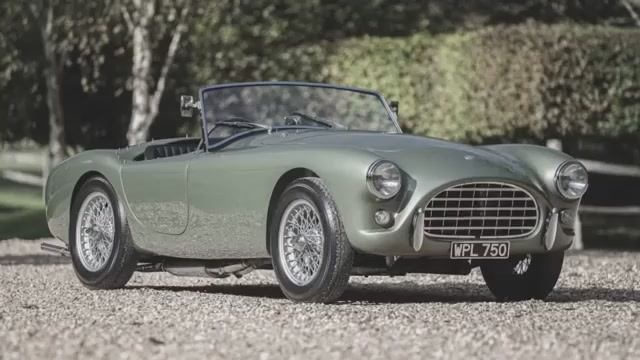 Shelby «Cobra». Машина-зверь, которую боялись даже гонщики. Shelby «Cobra». Машина-зверь, которую боялись даже гонщики.