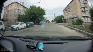 Крути педали пока бензин не дали.
