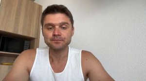 -УВЁЛСЯ ЛЮСИ ГРЭМ! МЕСТО РЯДОМ С АДОЛЬФОМ ОСВОБОЖДАЕТСЯ.