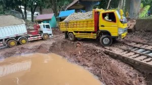 RC машинки 🚚 В грязи с огромным перегрузом песка! 🔥