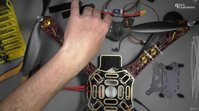 5. 840a - Assembly Part 1 - Propellers смотреть онлайн