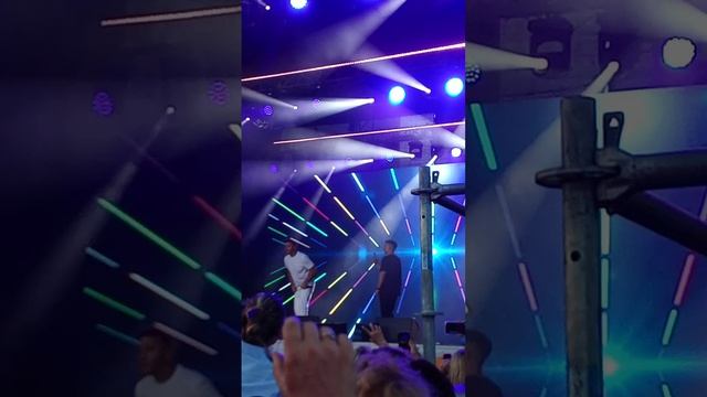 Группа Иванушки Интернешко приехали к нам в Миасс?! Ура?! смотреть онлайн