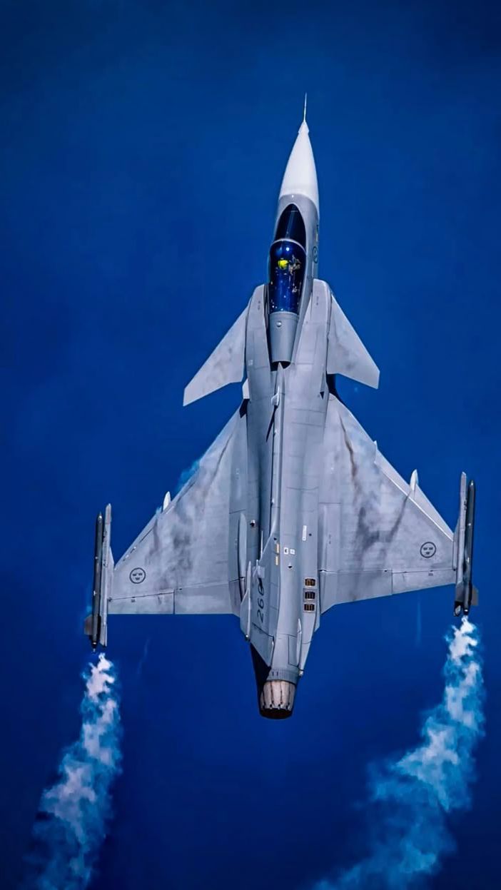 JAS-39 