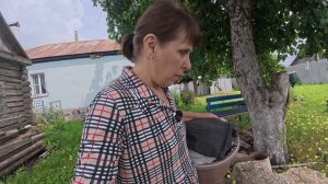 НУЖНО ПРИУЧАТЬ, ВСЕ ДЕЛАЕМ САМИ. РАЗДРАЖАЕТ!!