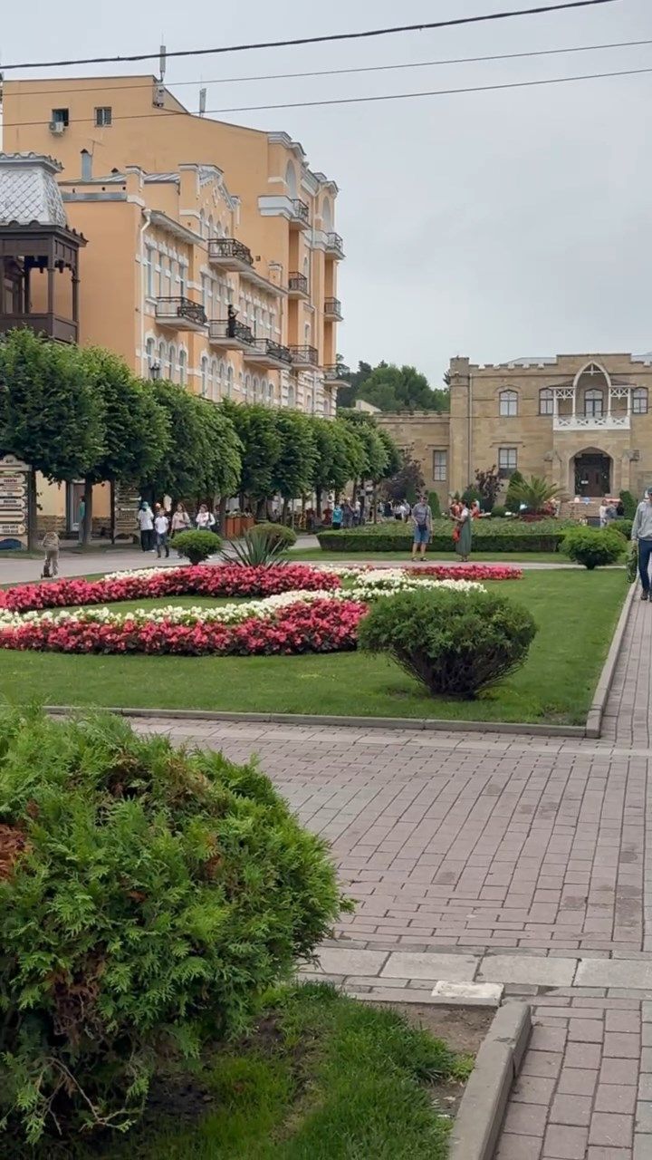 Курортный бульвар Кисловодска - мгновение, которое хочется сохранить
