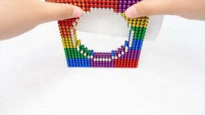 Постройте в Minecraft виллу с разноцветной лестницей и бассейном с эффектом бесконечности.