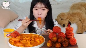 Мукбанг - токпокки и сырные закуски и хот-дог - корейский стиль